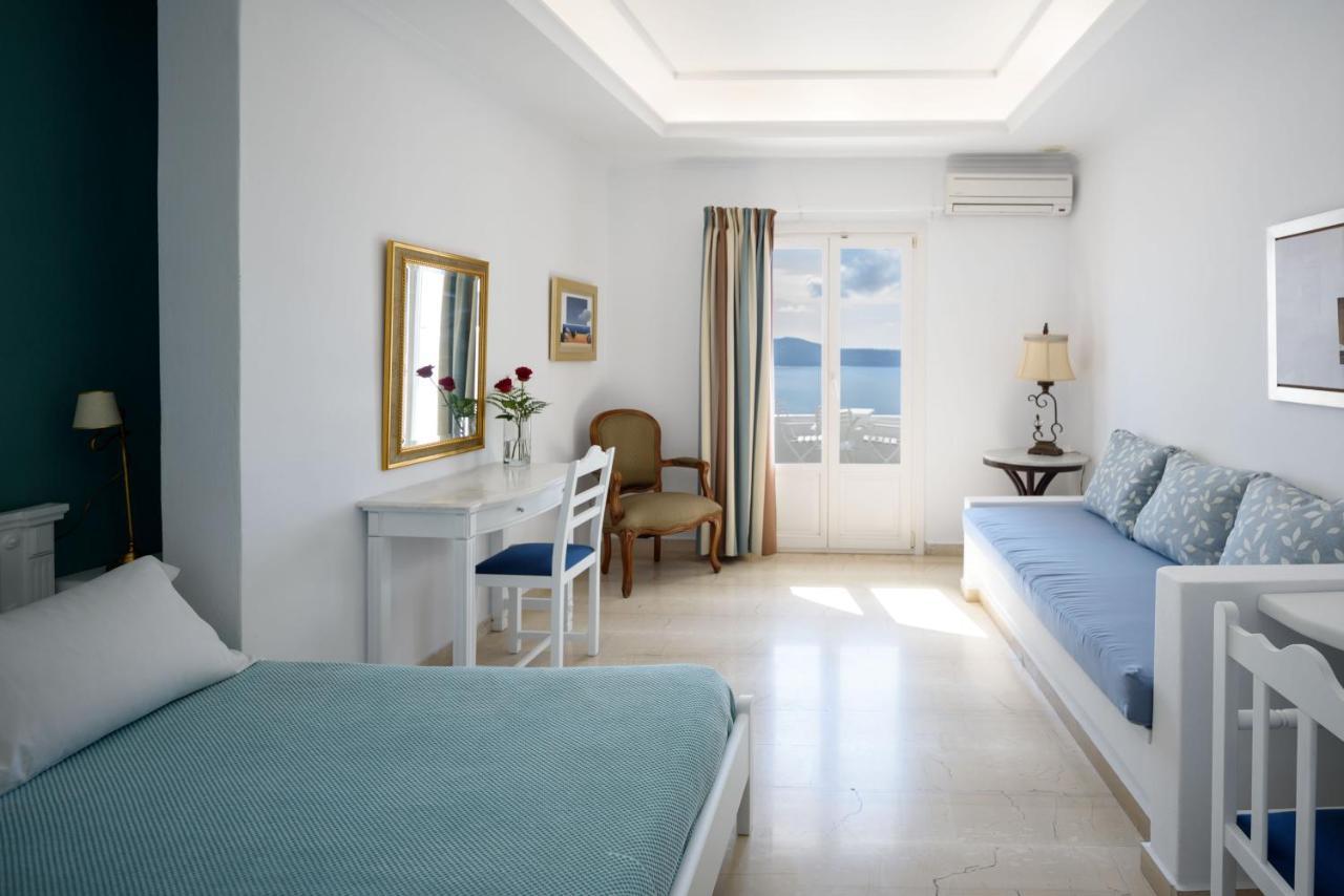 Triple Room Caldera View