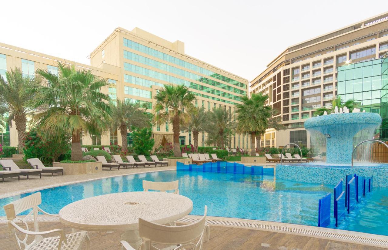 Pool View King Room complimentary shuttle to DXB Airport Terminal 1 & 3