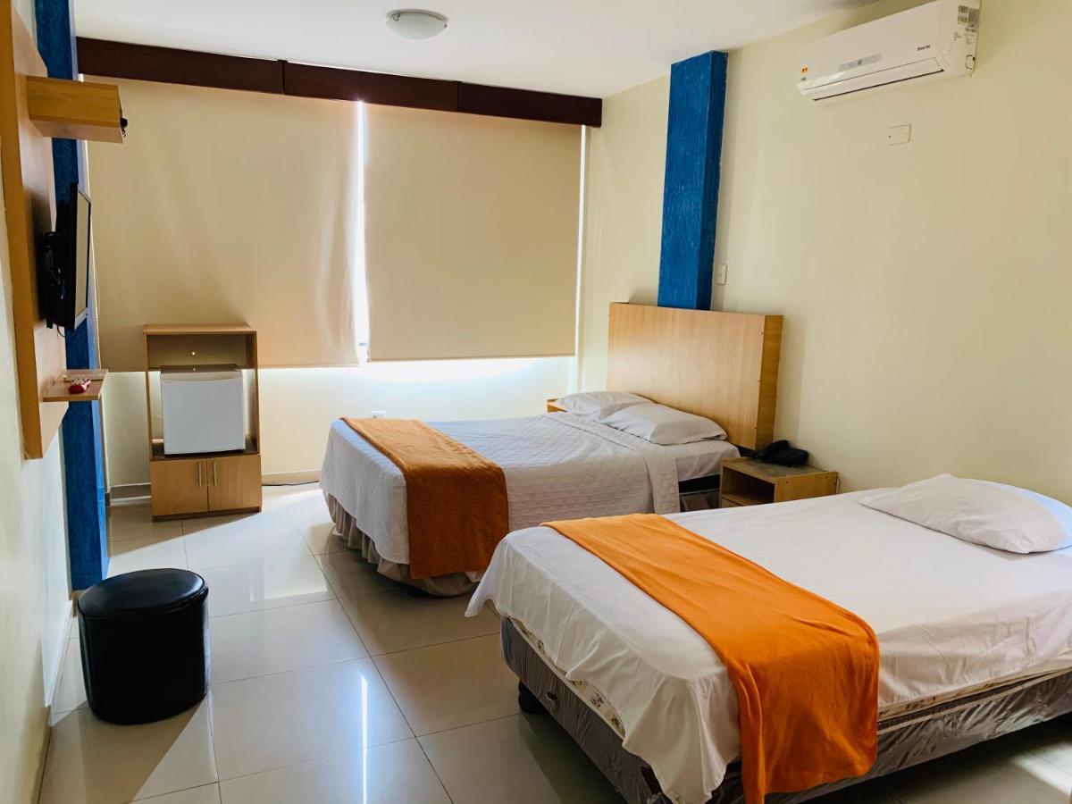 Standard Double Suite,255782585:JPEG