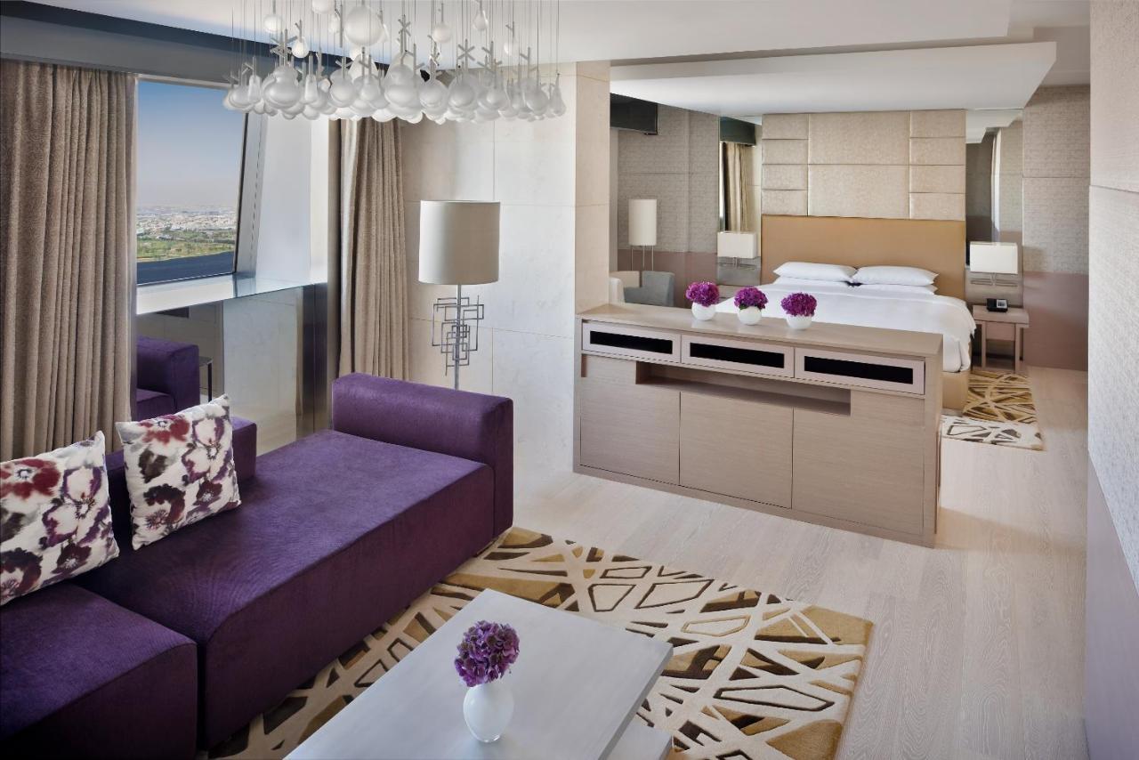 Royal Penthouse Suite