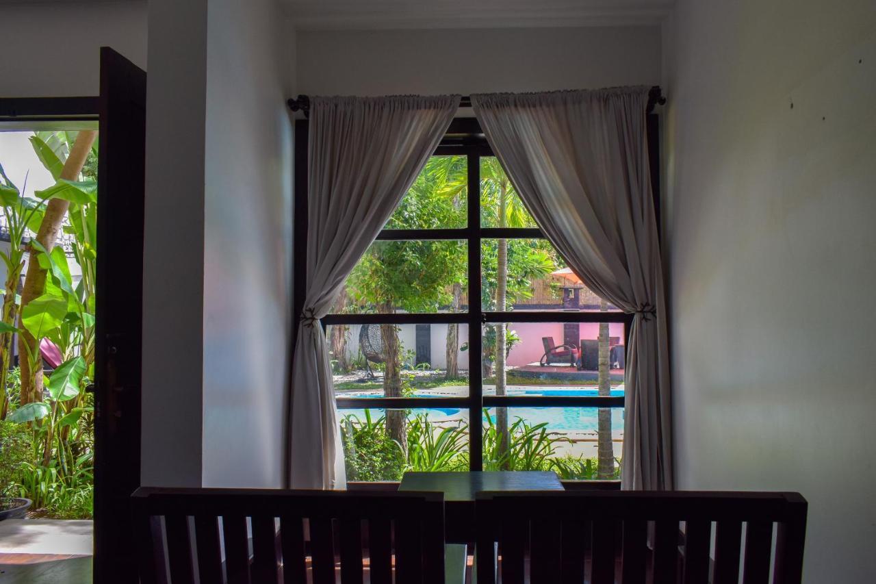 King Room Pool View,1731406450:JPEG