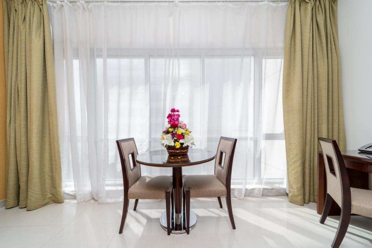 One bedroom Twin Apartment