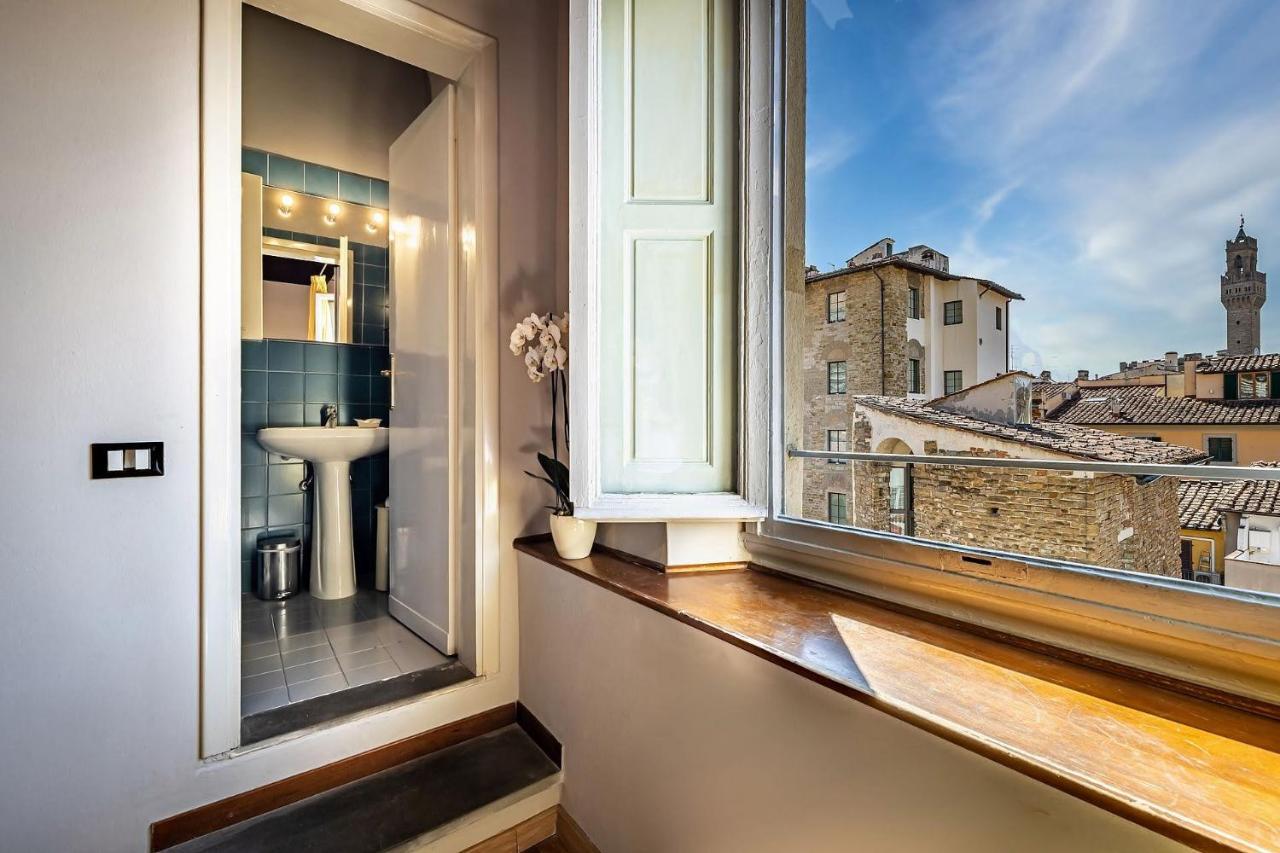 Deluxe Double or Twin Room with City View