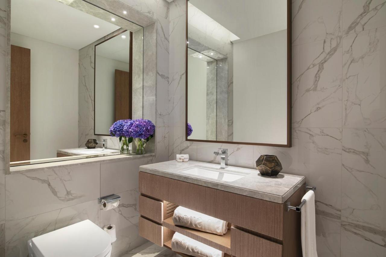 Three Bedroom Suite City View