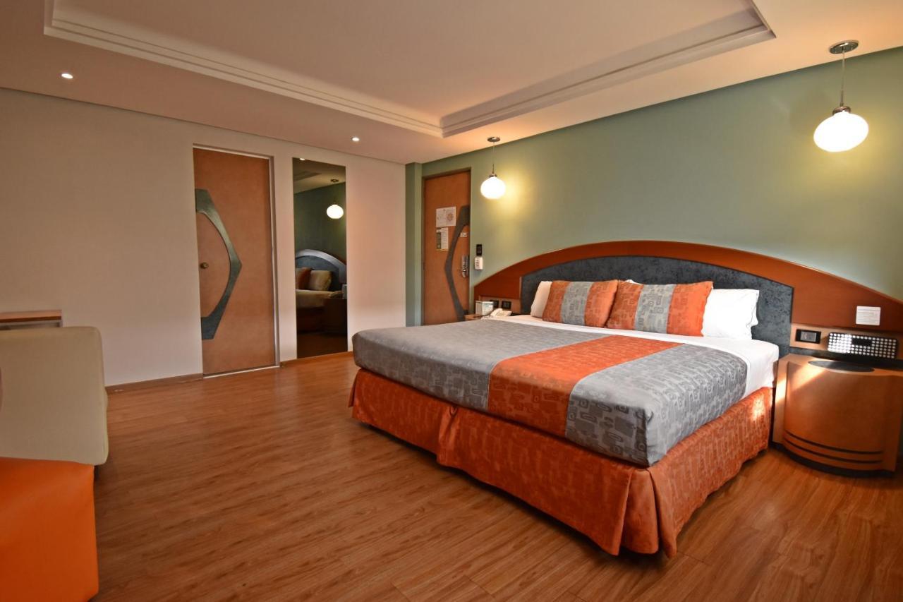 Suite Spa Bath