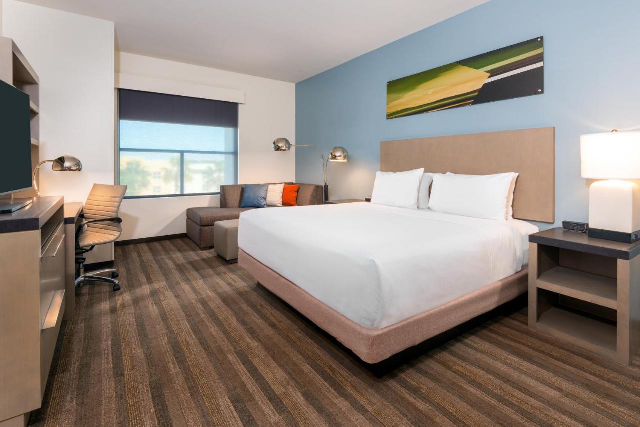 King Room,1040455519:JPEG