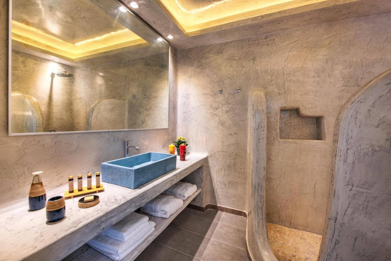 Junior Suite Outdoor Hot Tub