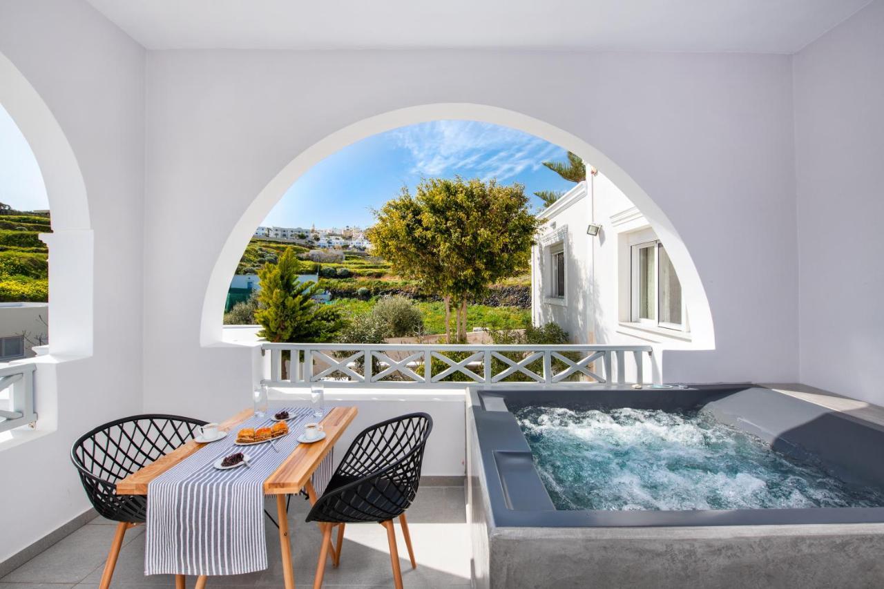 Junior Suite Outdoor Hot Tub