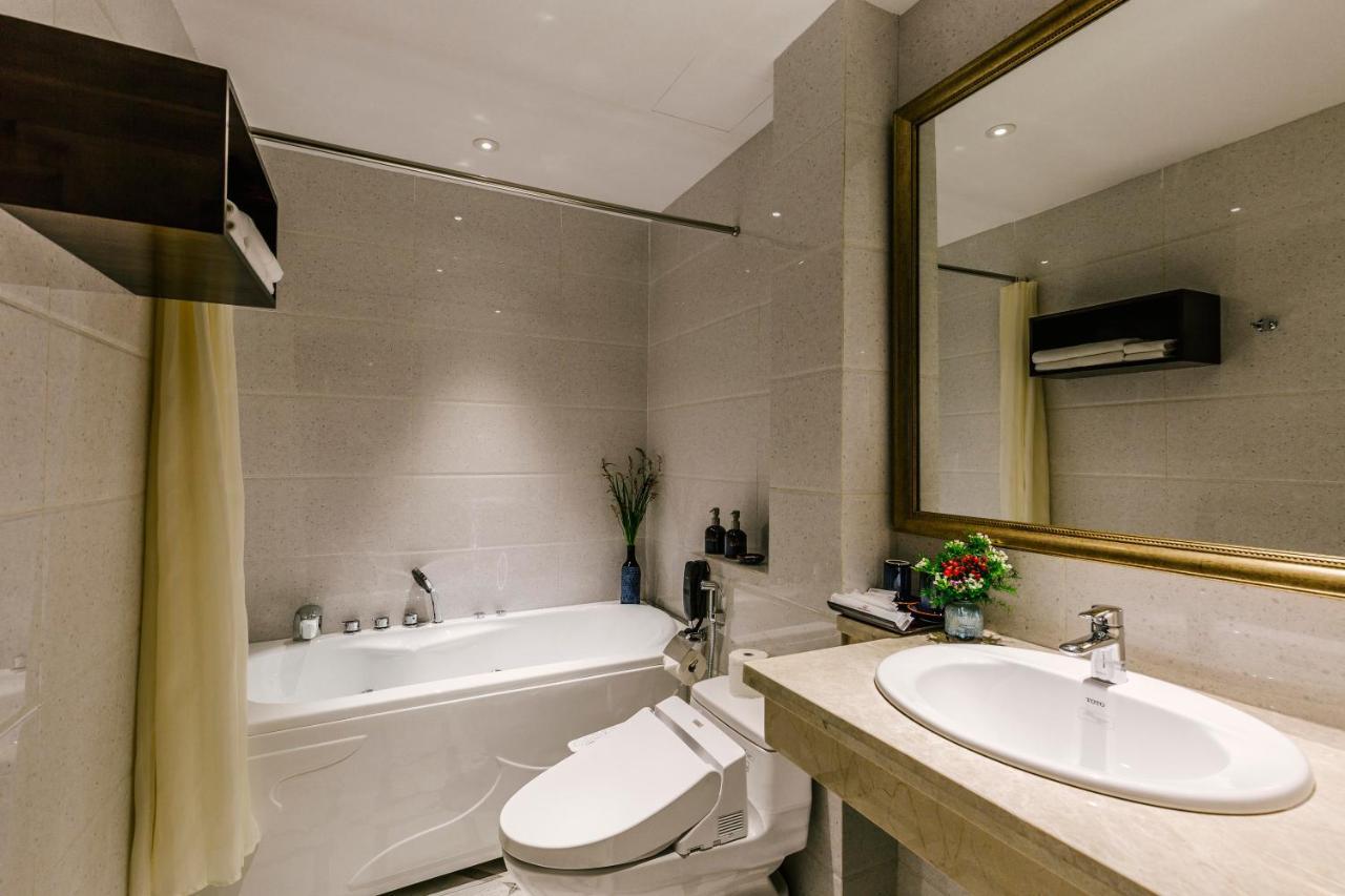 Suite Room