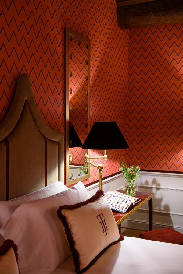 Premium King Room