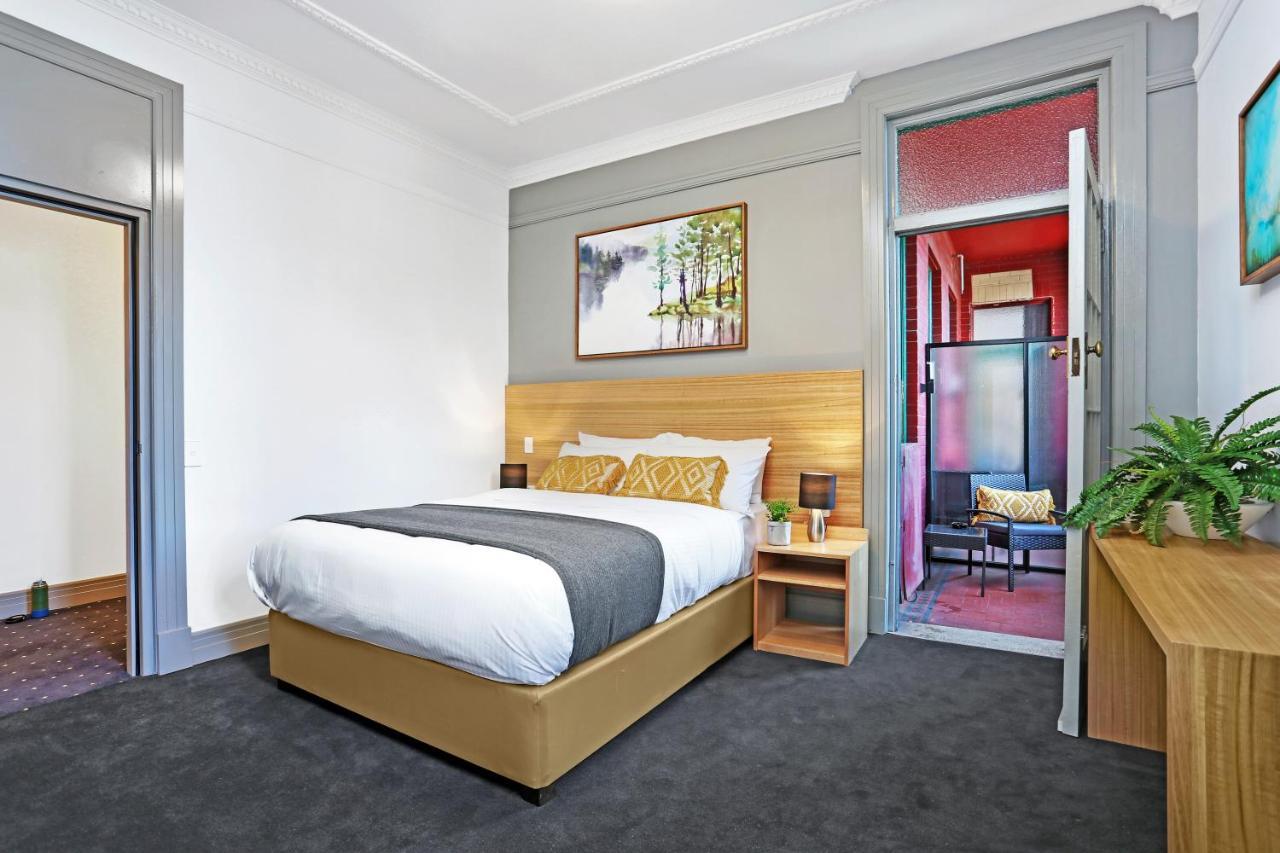 Queen Room with Balcony