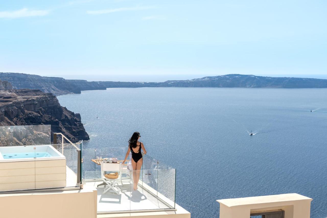 Deluxe Suite outdoor heated Hot Tub & Caldera View