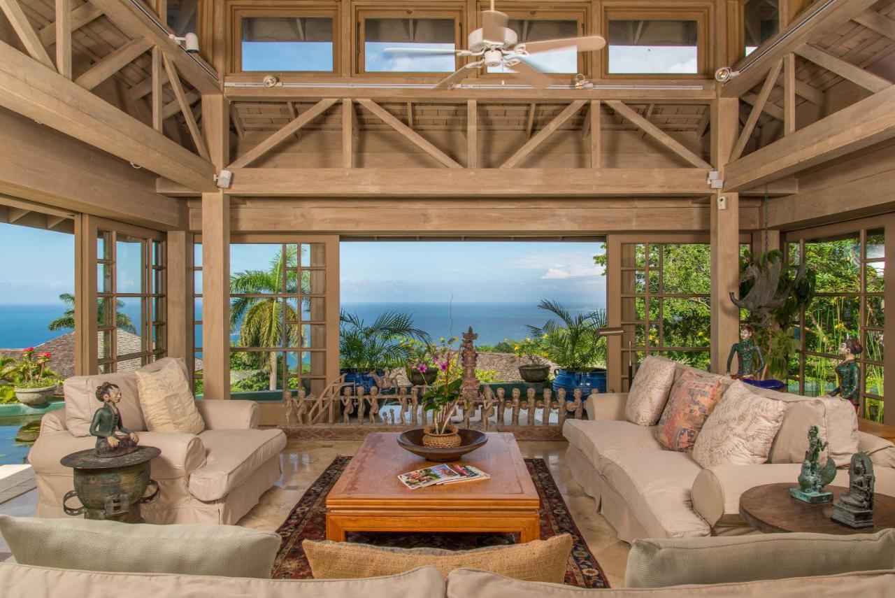 Deluxe Villa