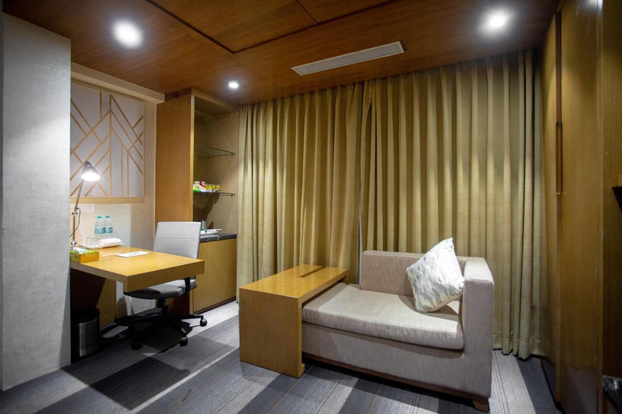 Skyline View Suite