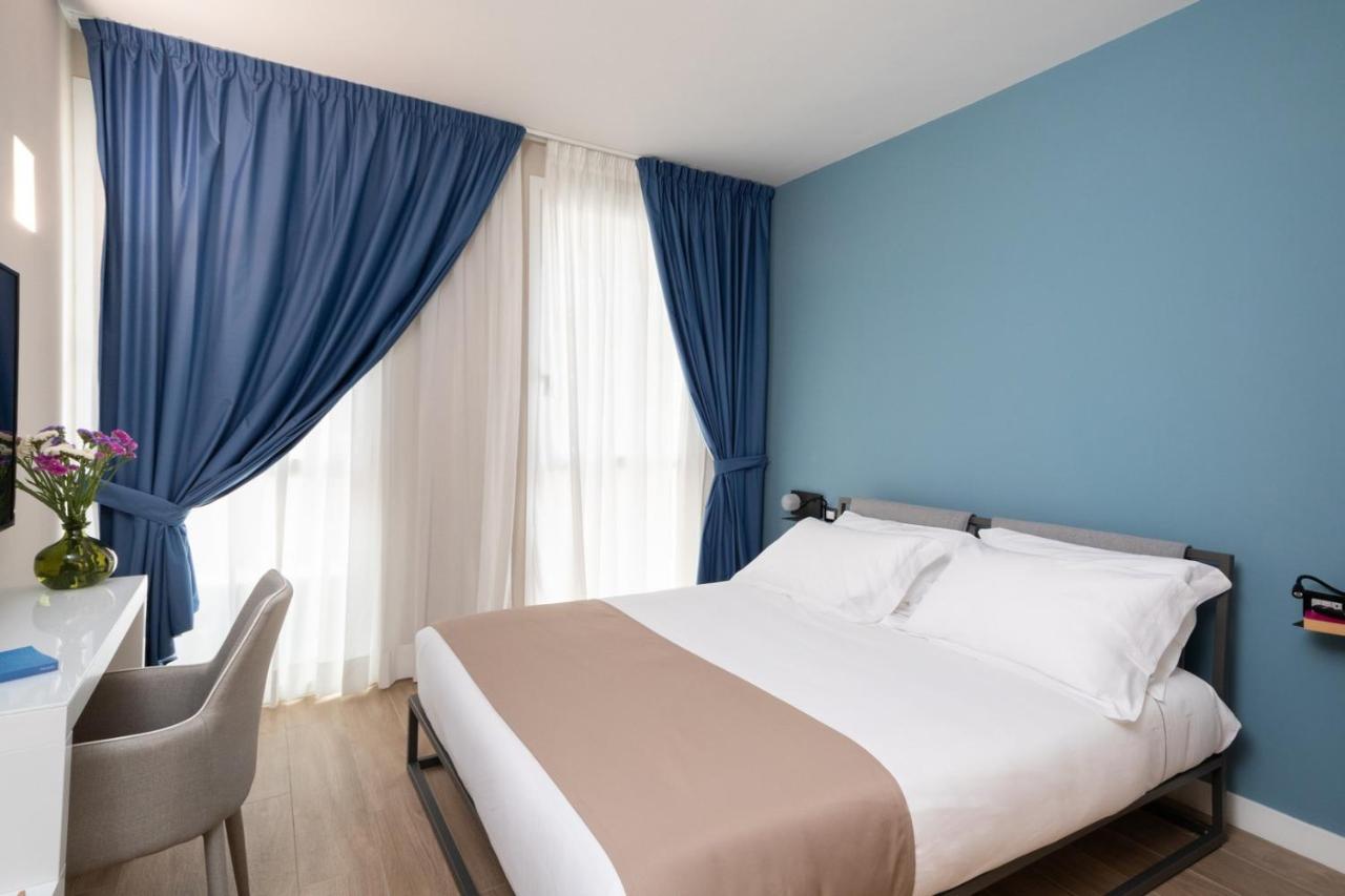 Deluxe Double Room with Bath