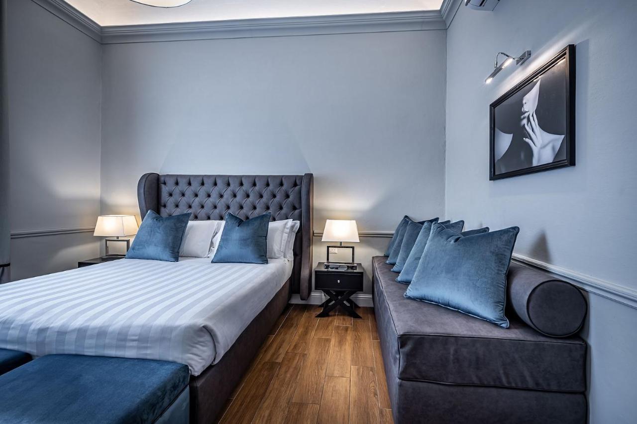 Queen Room with Sofa Bed