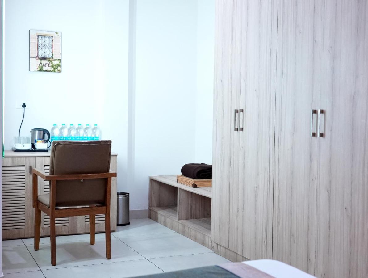 Mixed Dormitory Room
