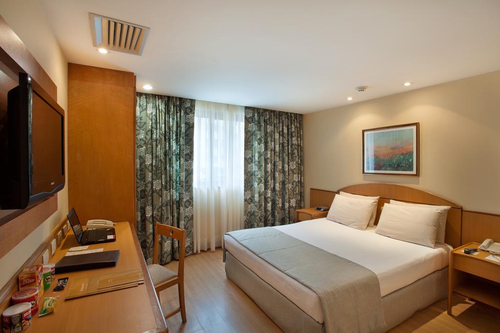 Standard Double Room Internal view