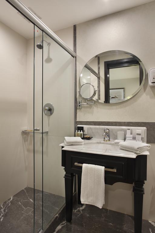 Twin Room Disability Access