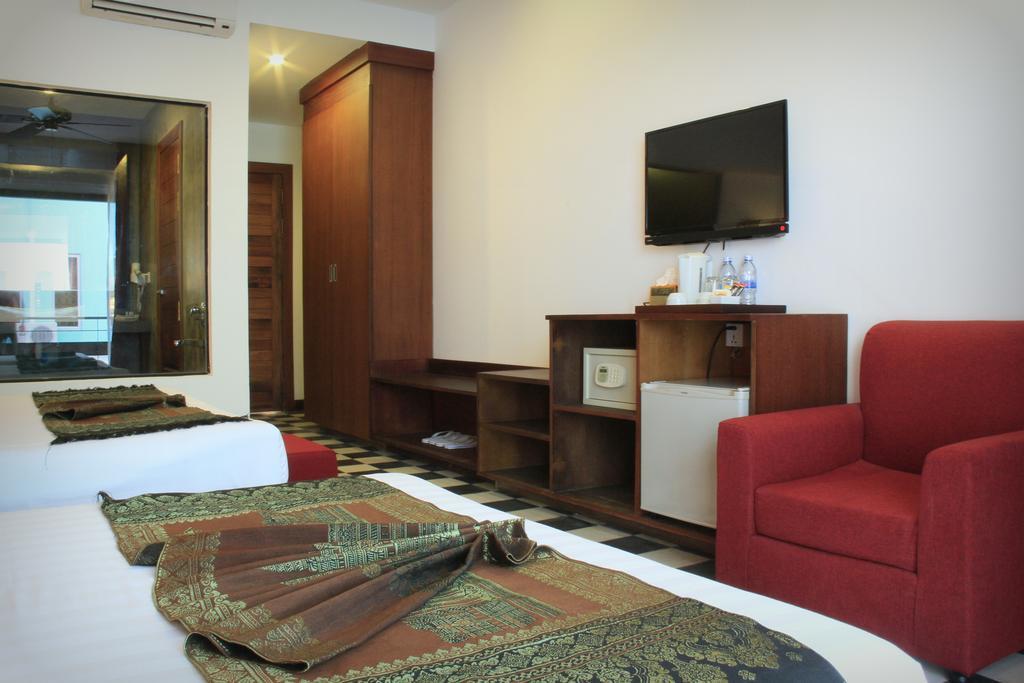 Deluxe Twin Room Balcony