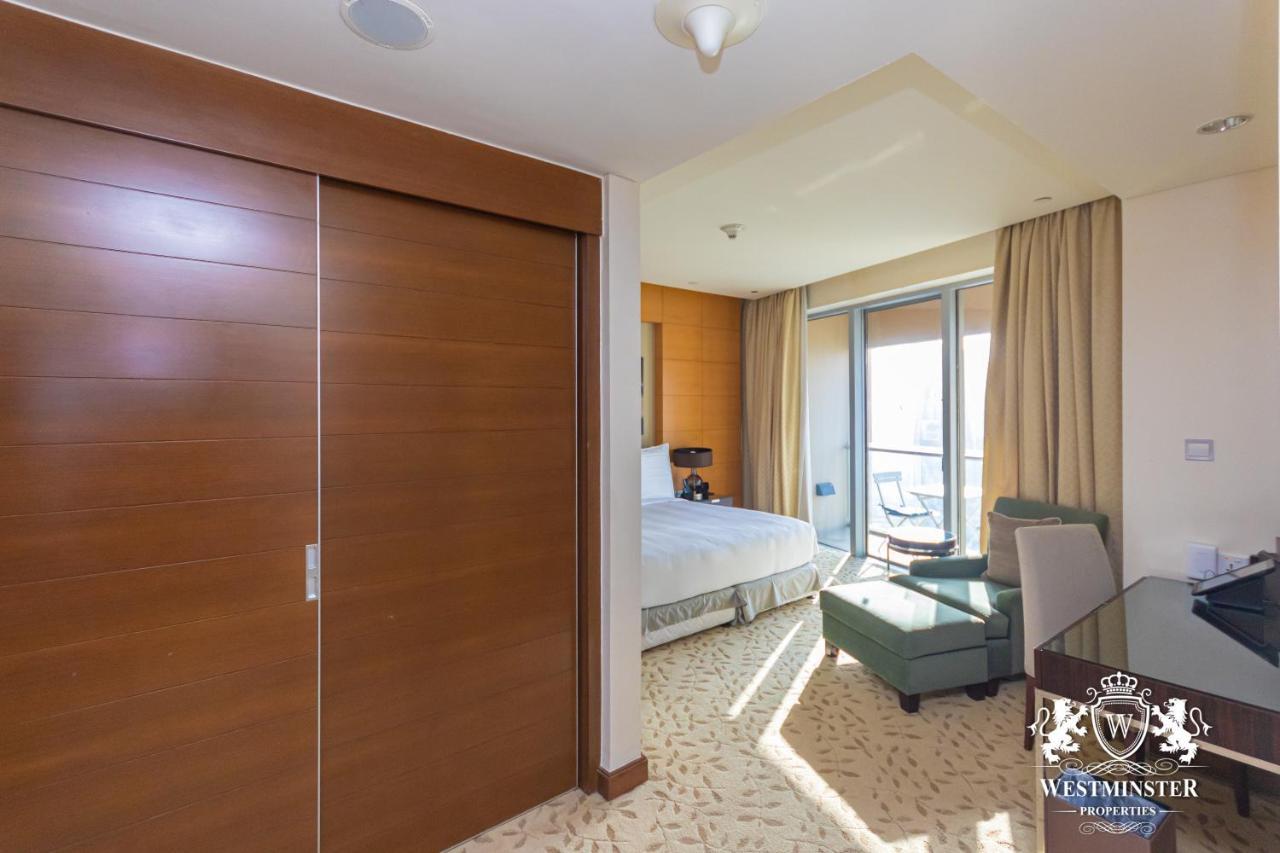 Large One-Bedroom Apartment