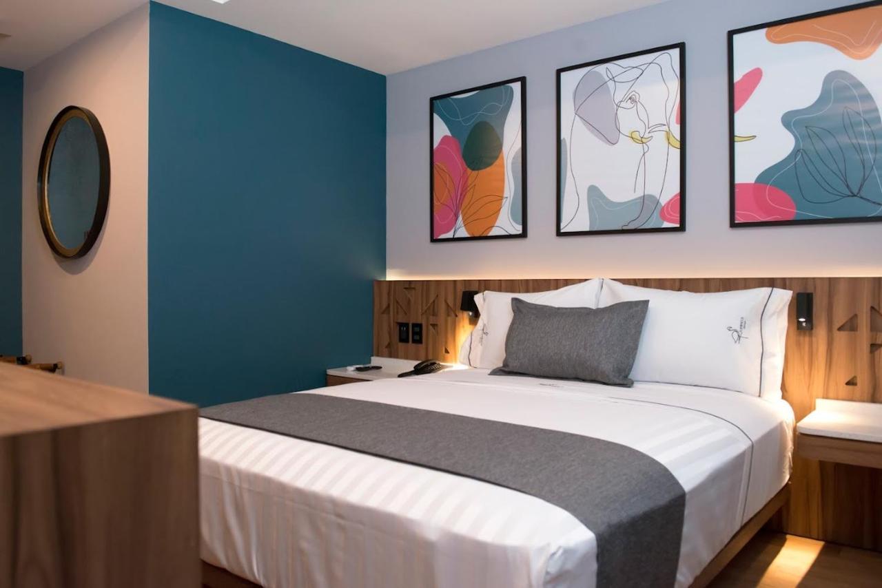 Superior One Queen Bed