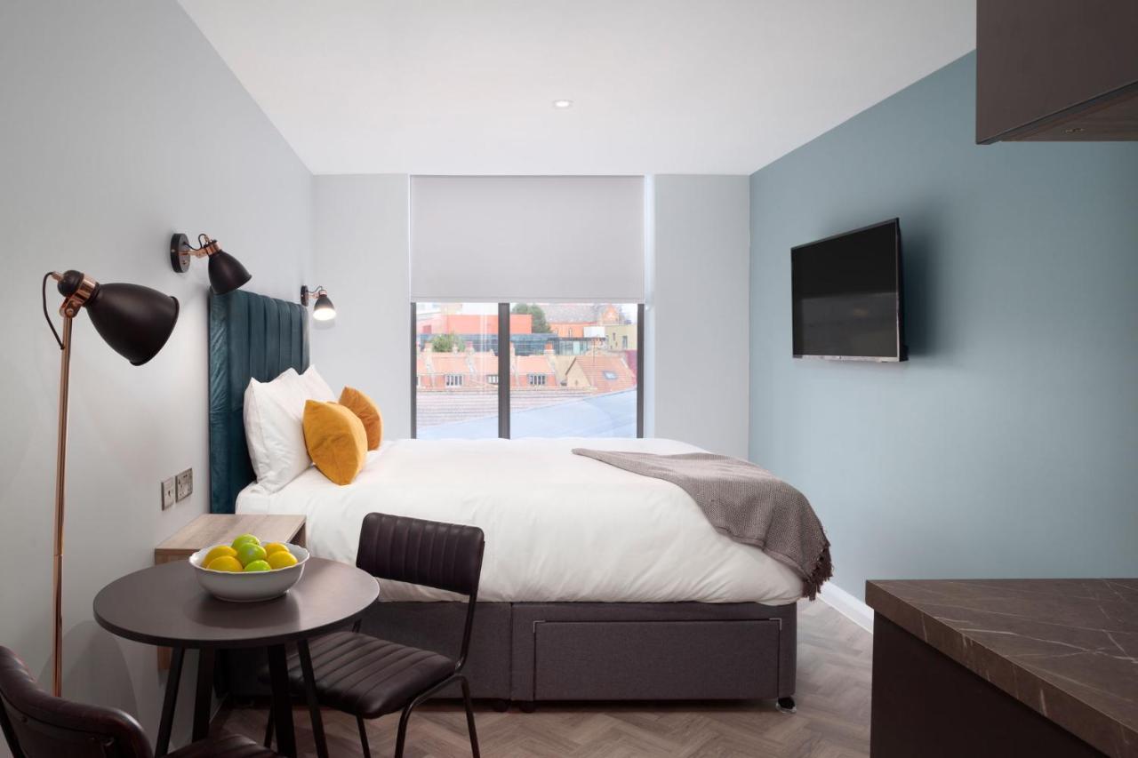 Standard Suite