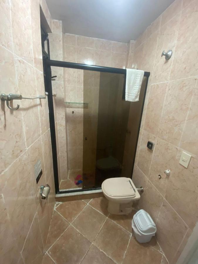 Family Room Private Bathroom