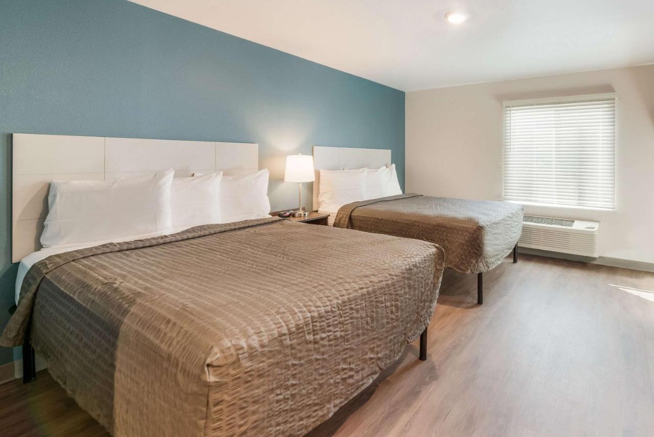 Standard Queen Room Two Queen Beds Non Smoking