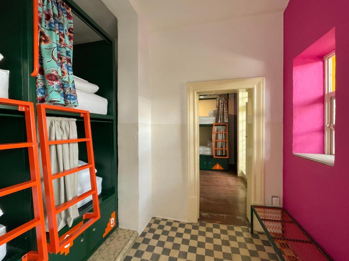 Bed 10-Bed Mixed Dormitory Room