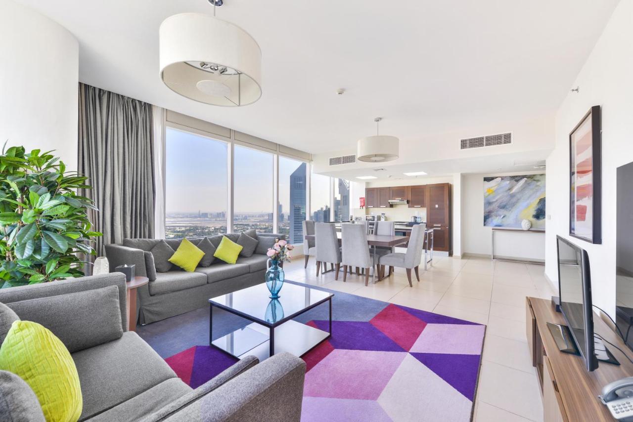 Deluxe Two-Bedroom Apartment