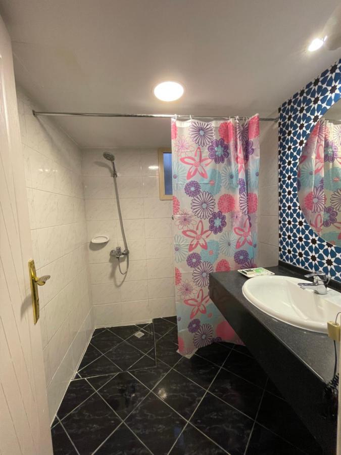 Deluxe Family Suite