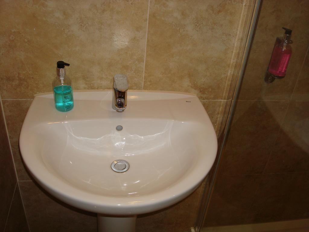 Budget Triple Room