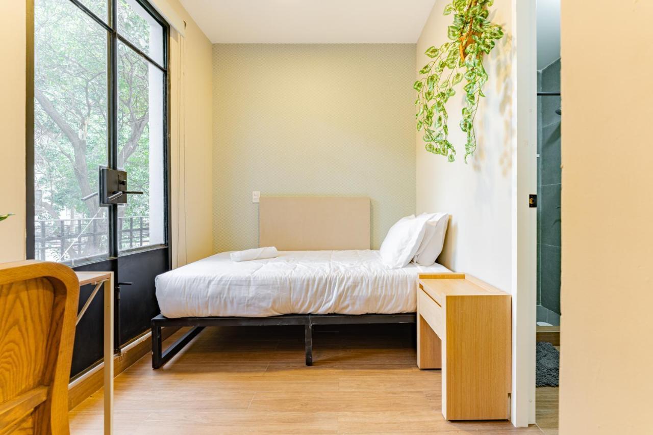 Single Room Balcony