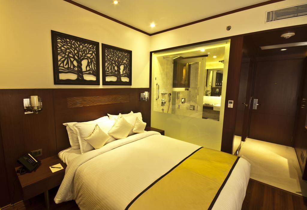 Queen Room NON SMOKING
