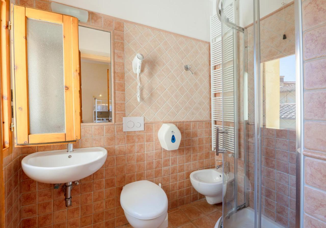 Twin Room with Bathroom