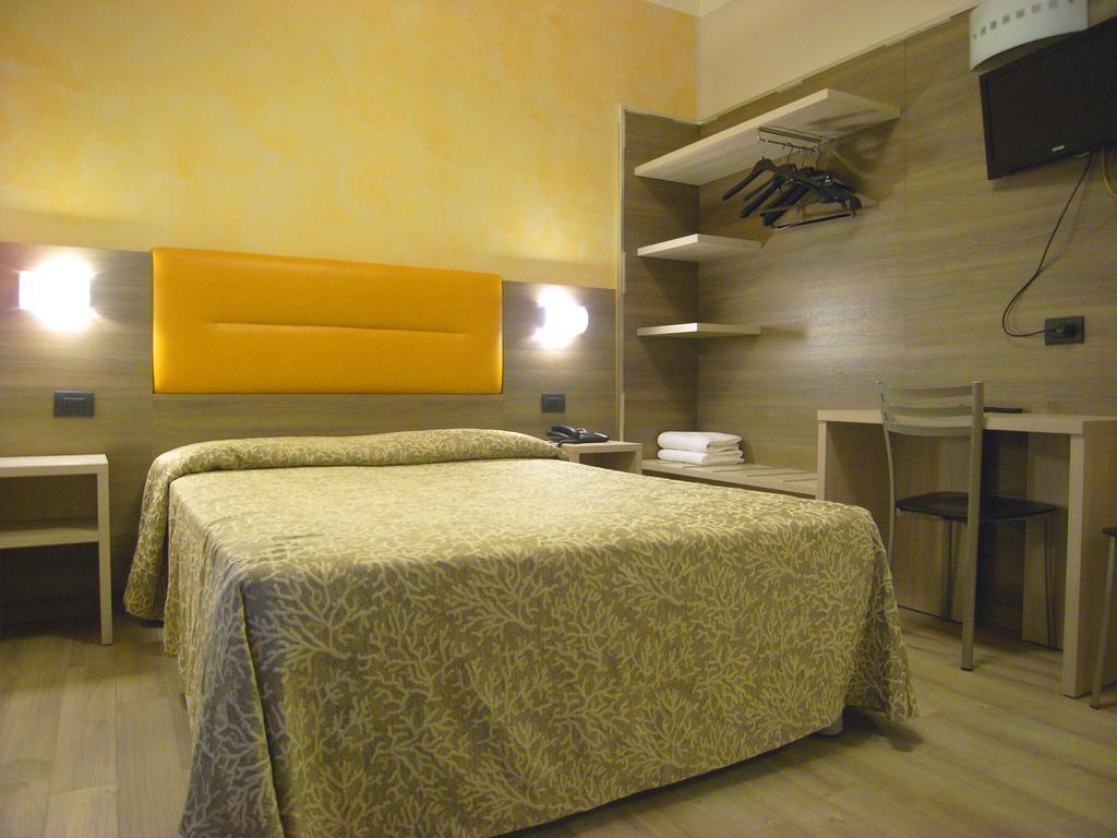 Double Room with Shared Toilet