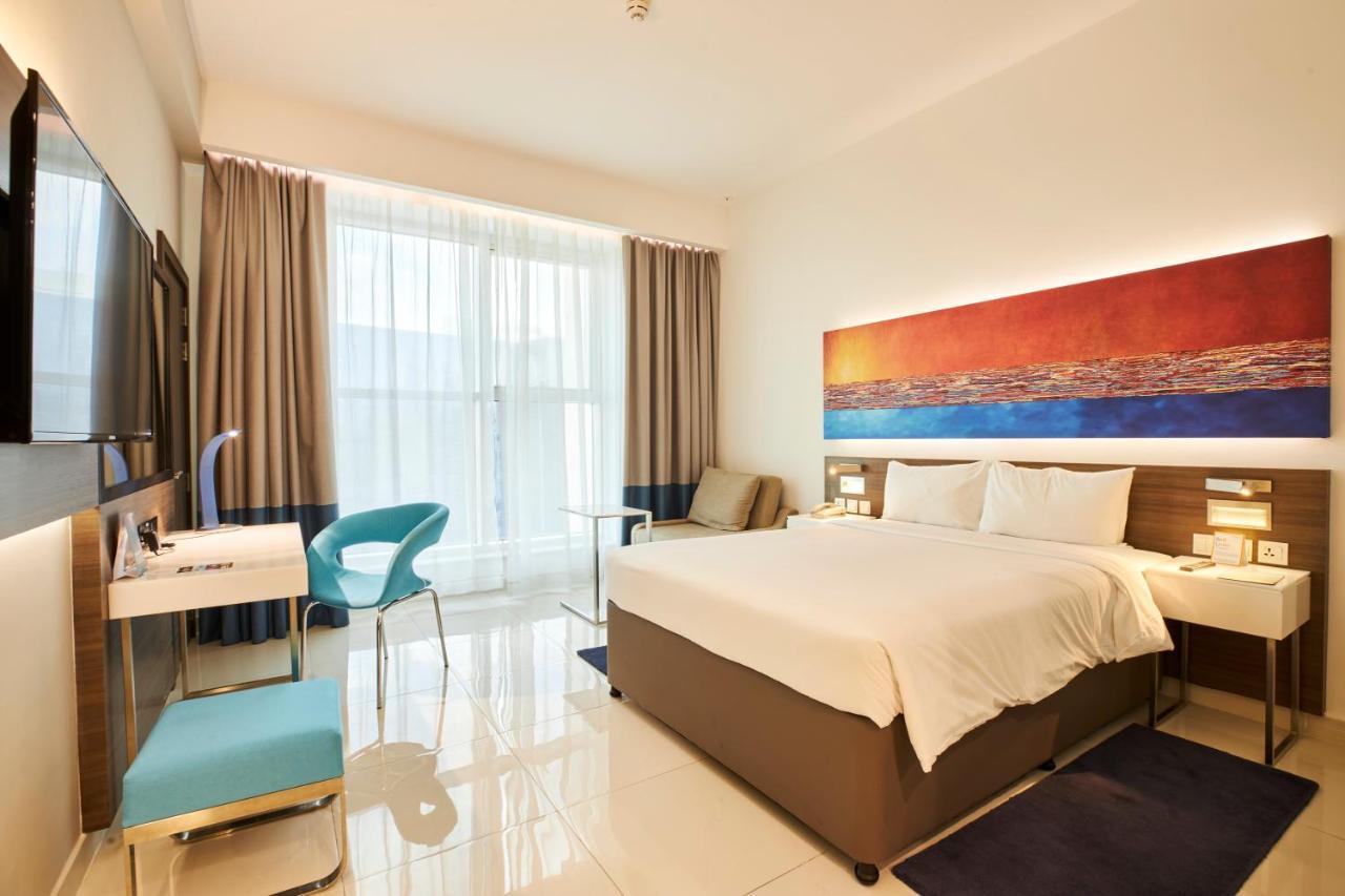Double Room includes Food & Beverage excluding room dinning