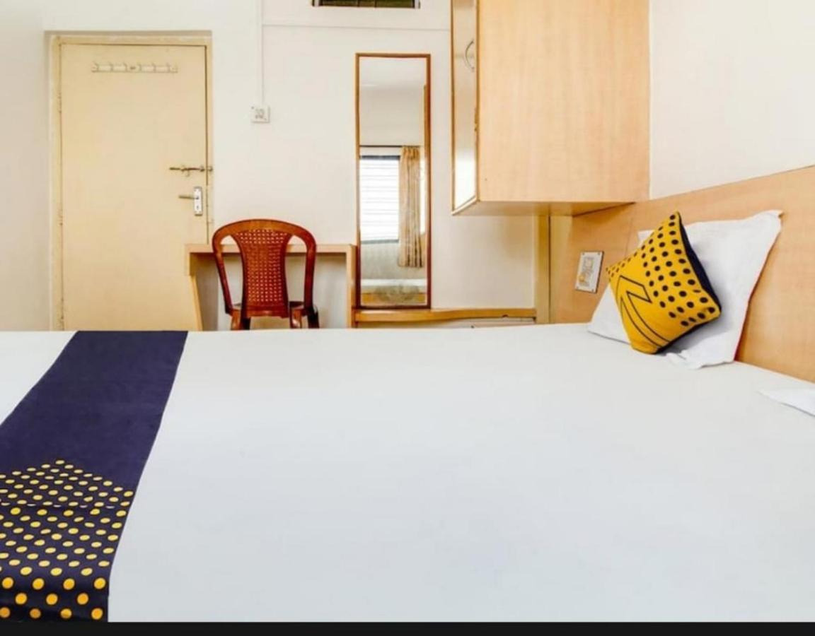Deluxe Double Ac Room