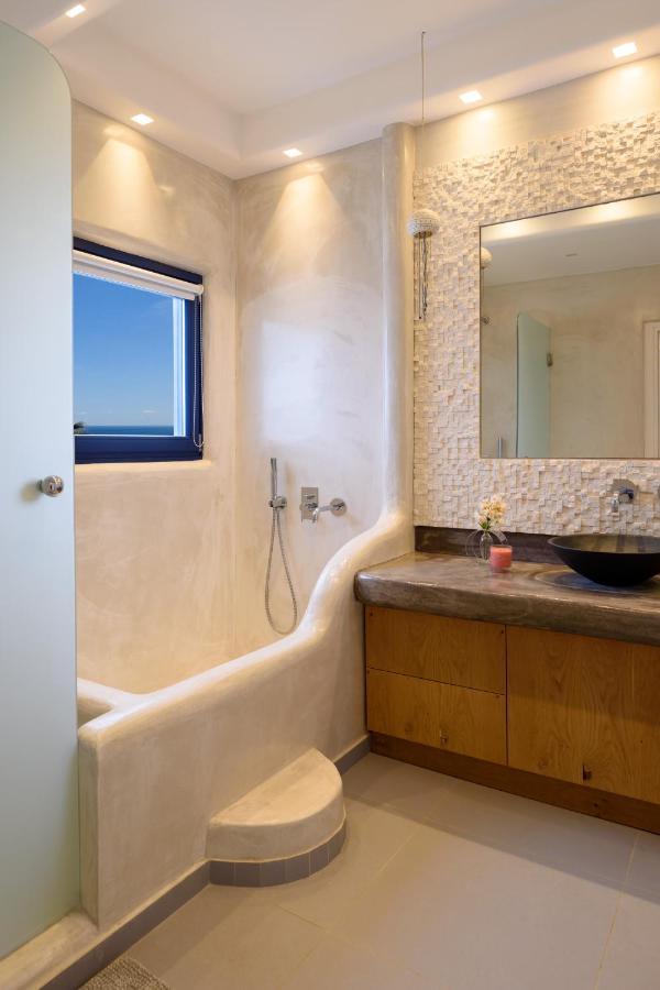 Phos Three Bedroom Villa Private Pool Sea View