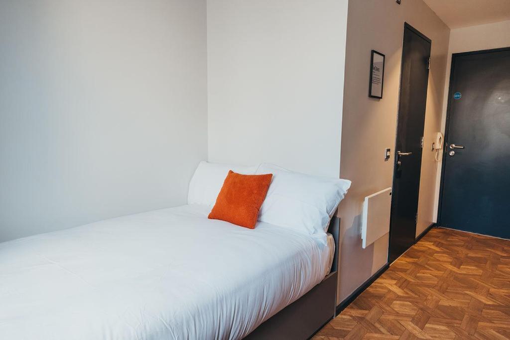 Double Room Small Double Bed