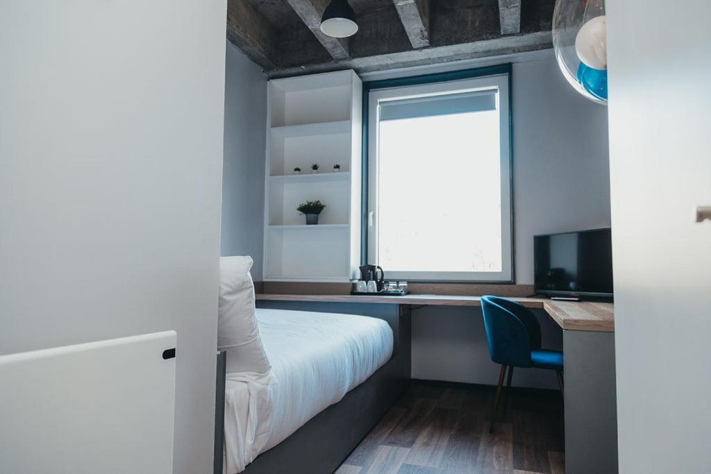 Double Room Small Double Bed