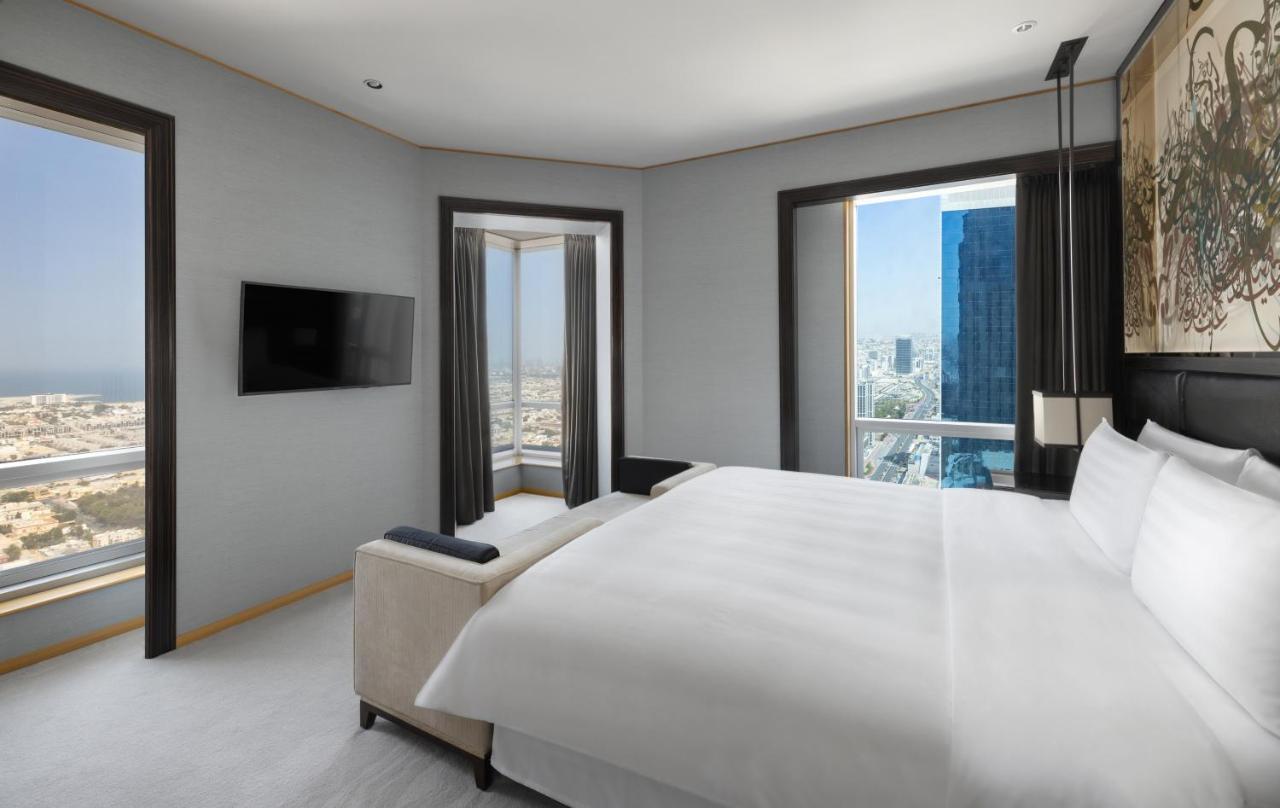 One-Bedroom Club Suite Lounge Access Including Afternoon Tea All Soft Beverages Evening Sundowners & Canapes