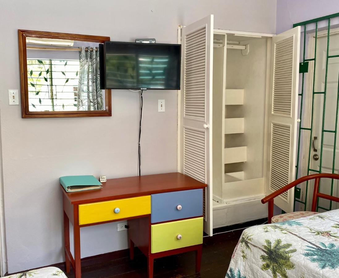 Basic Triple Room