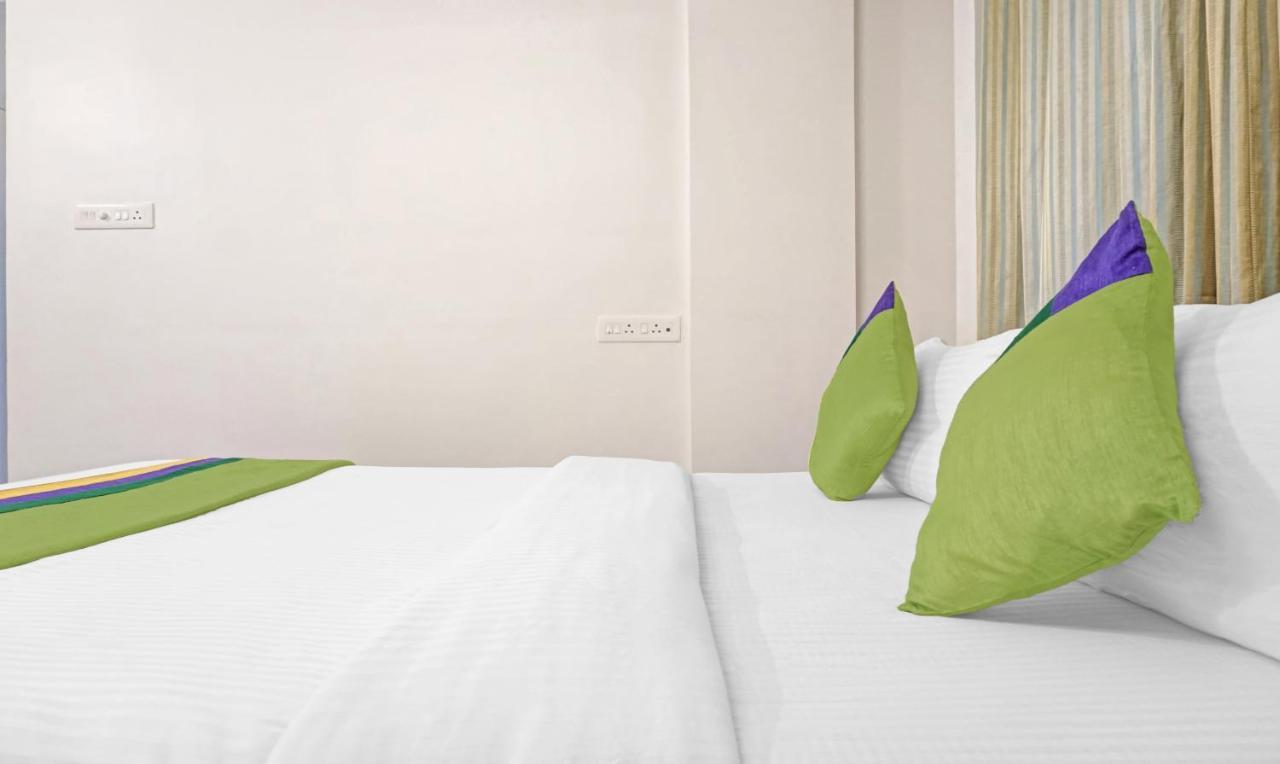 Standard Double Room,1204310650:JPEG