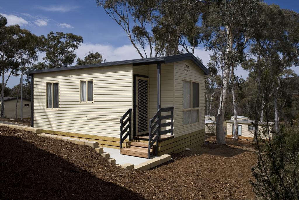 Ridge View Cabin (2 Bedroom)
