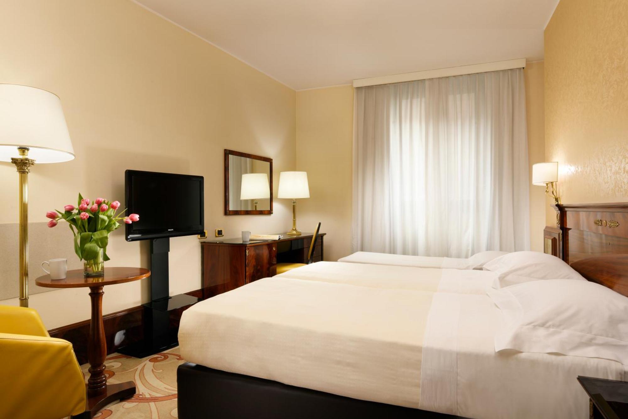 Executive Triple Room