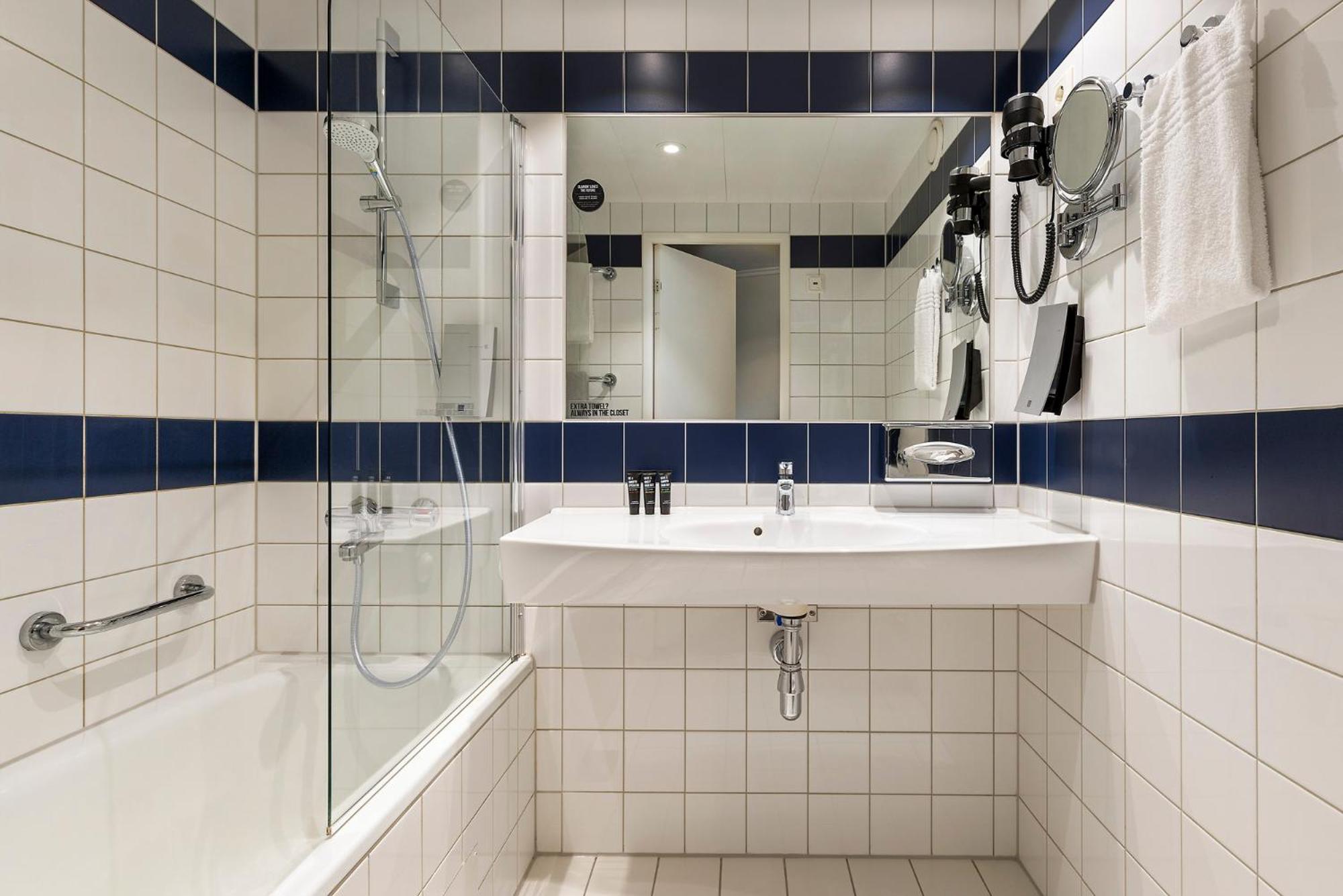 Superior Double Room,1559625898:JPEG