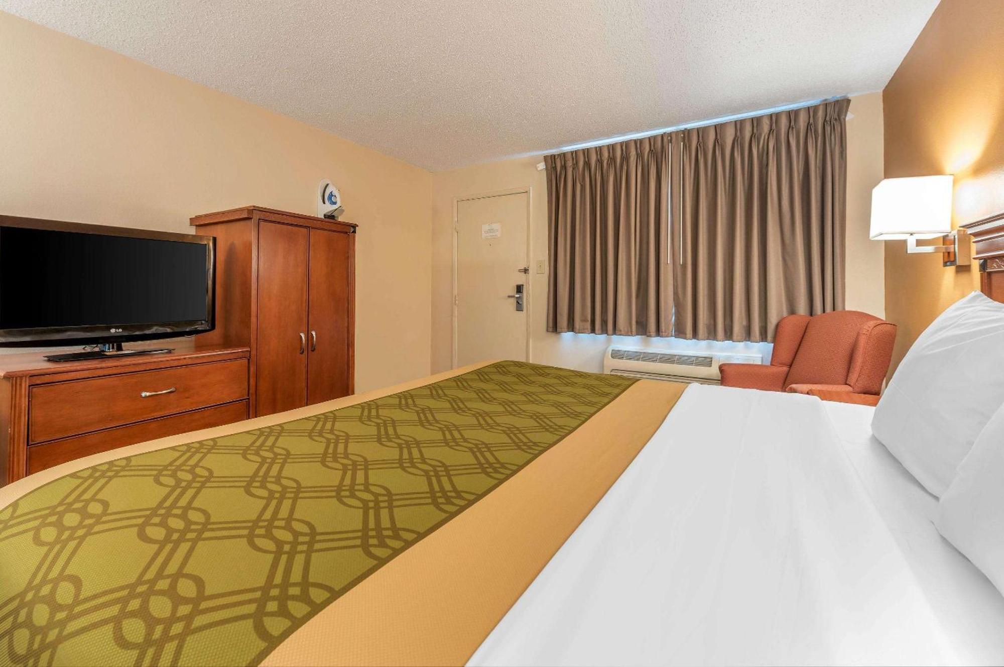 King Room - Non-Smoking