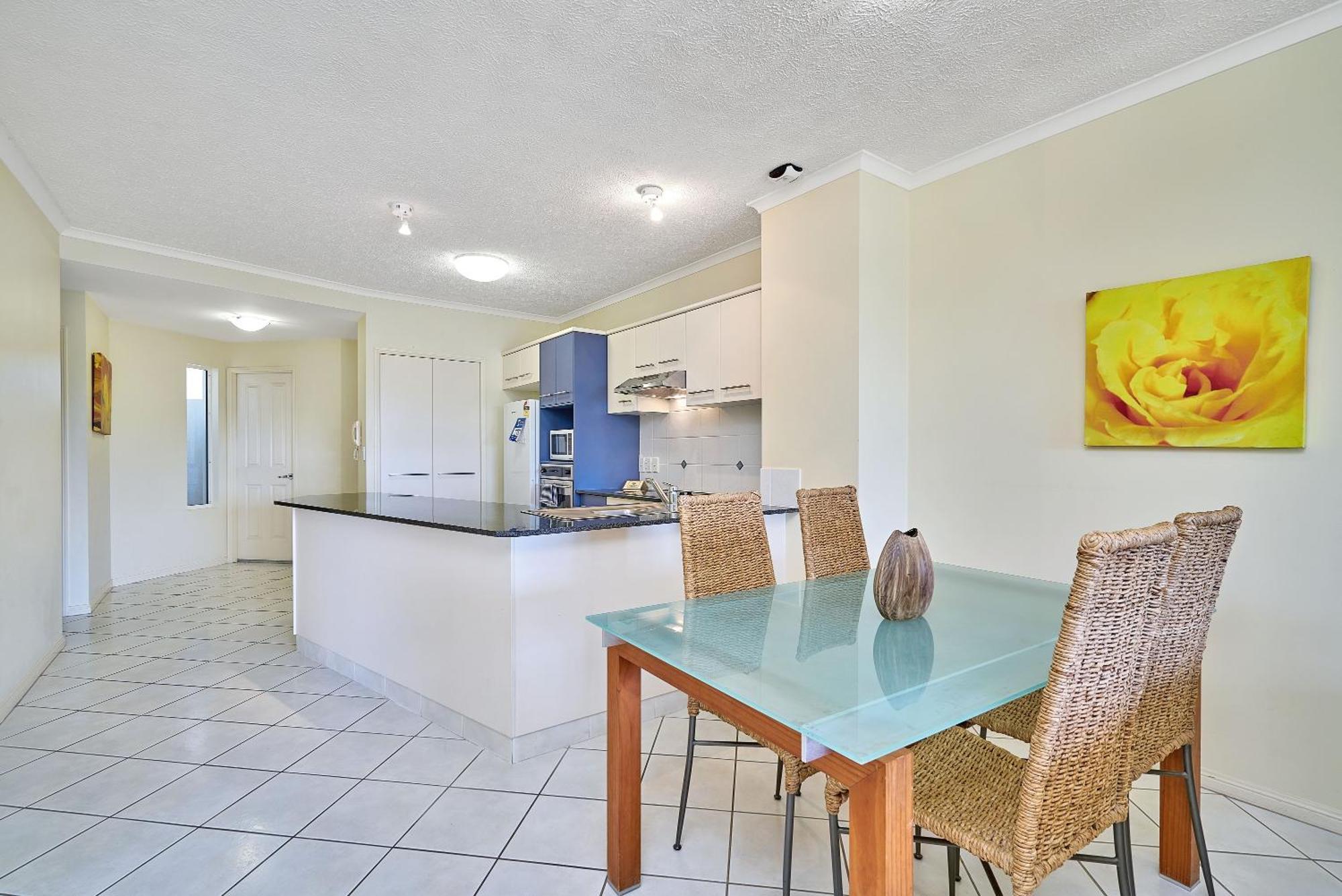 Two-Bedroom Apartment,1212439219:JPEG